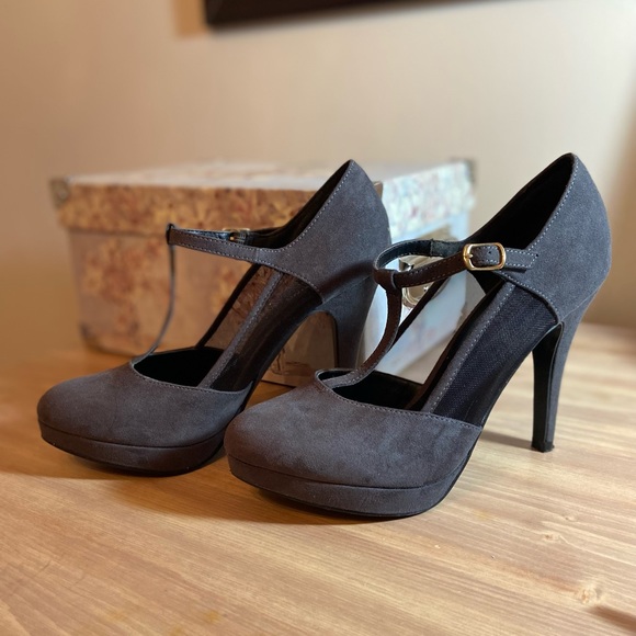 Call it Spring Grey Suede high heels with mesh - Picture 2 of 7